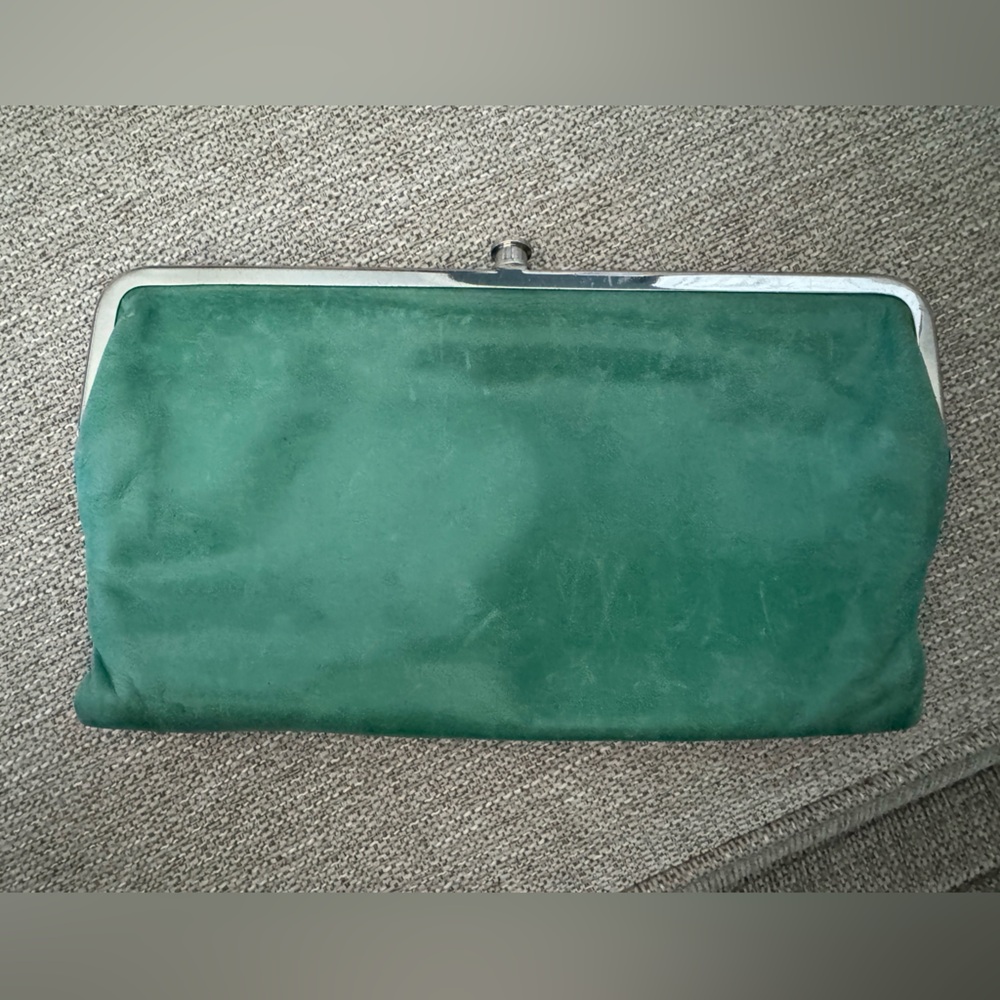 Hobo Lauren Clutch-Wallet in Seaglass